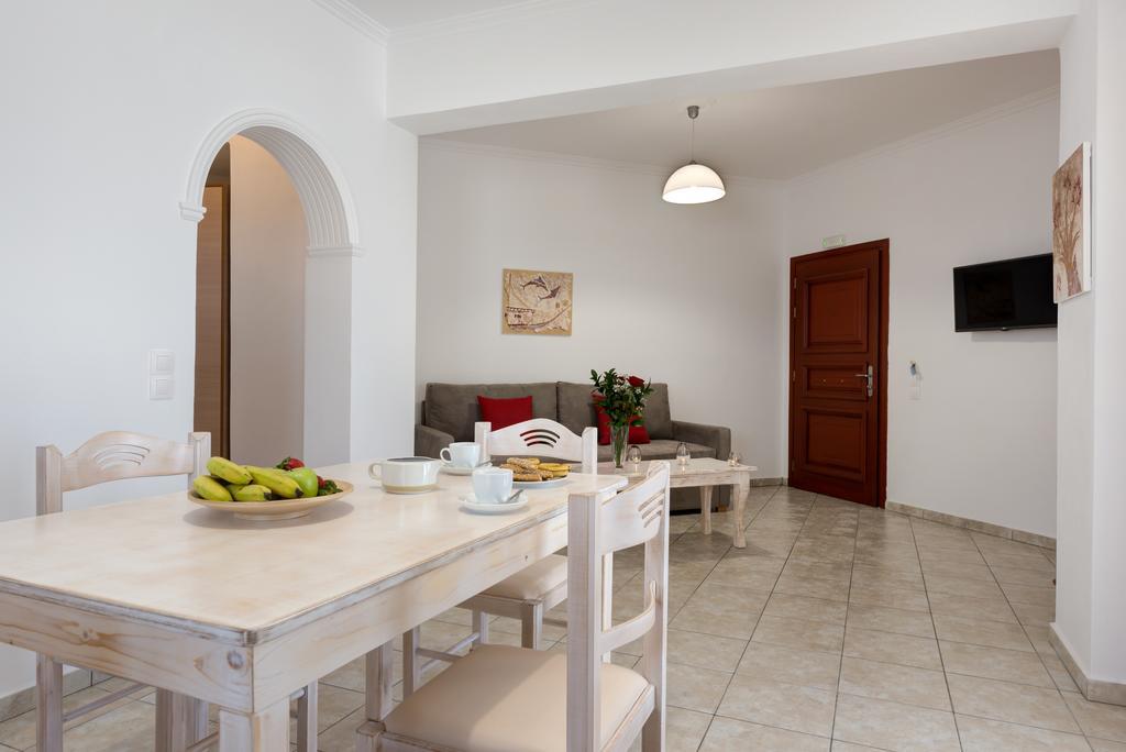 Akrotiri Apartments Екстер'єр фото