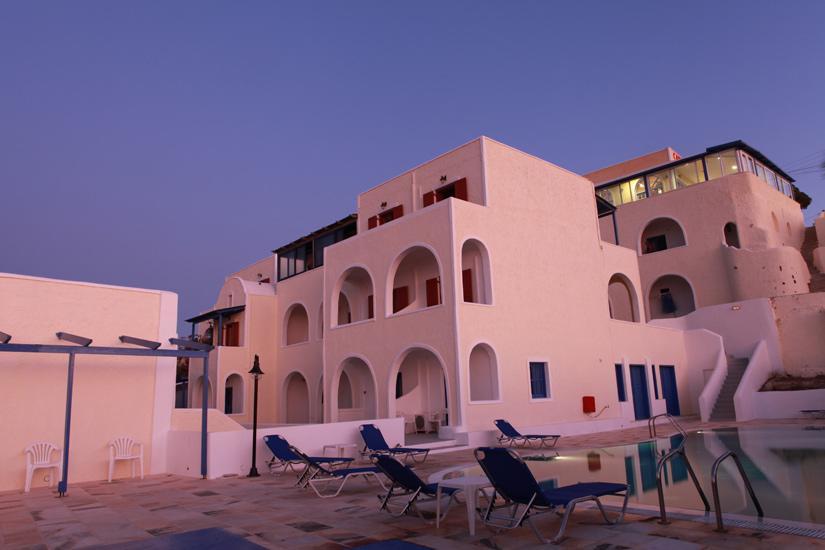 Akrotiri Apartments Екстер'єр фото