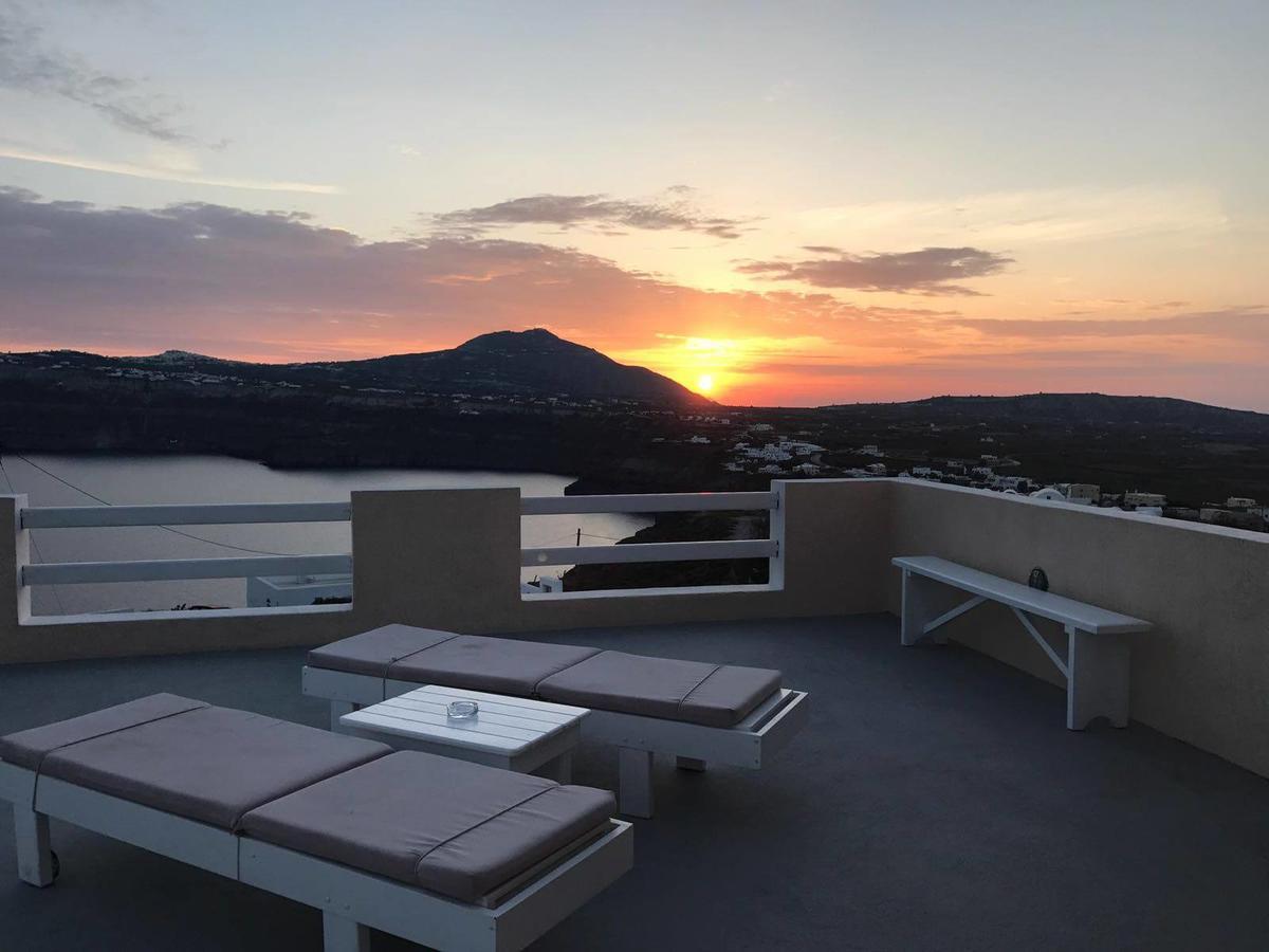 Akrotiri Apartments Екстер'єр фото