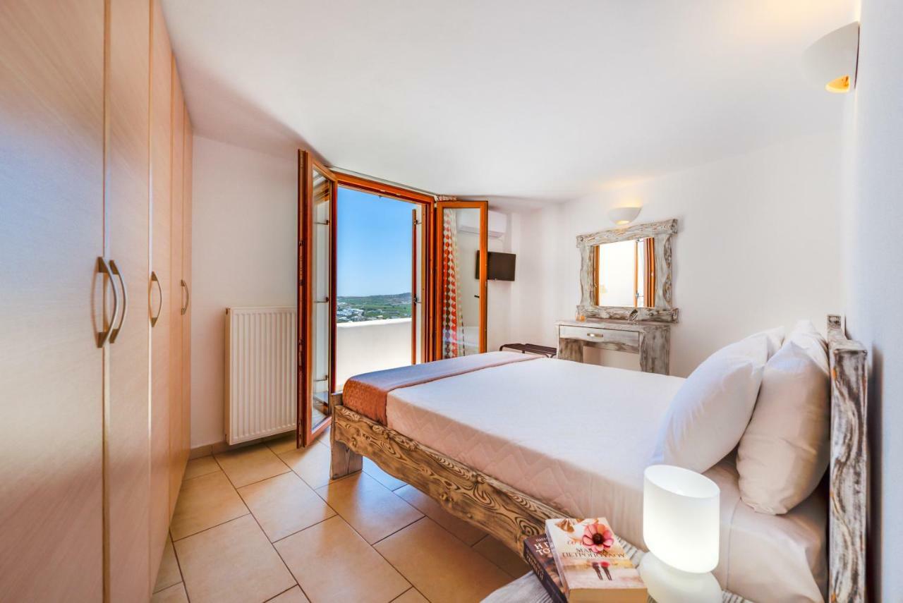 Akrotiri Apartments Екстер'єр фото
