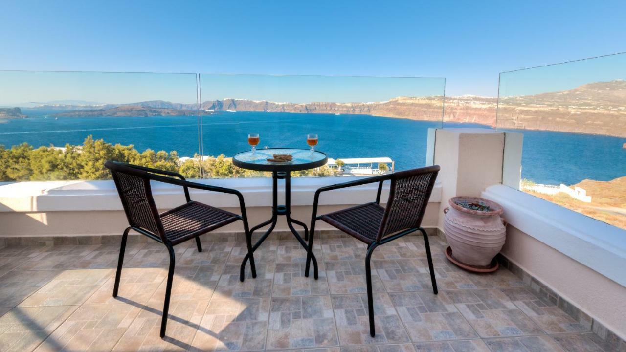 Akrotiri Apartments Екстер'єр фото