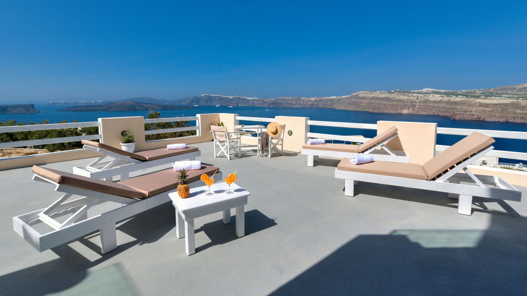 Akrotiri Apartments Екстер'єр фото